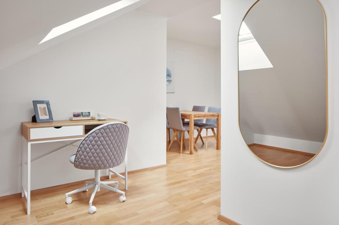 Bright Apartment In New Town By Prague Days Exteriér fotografie